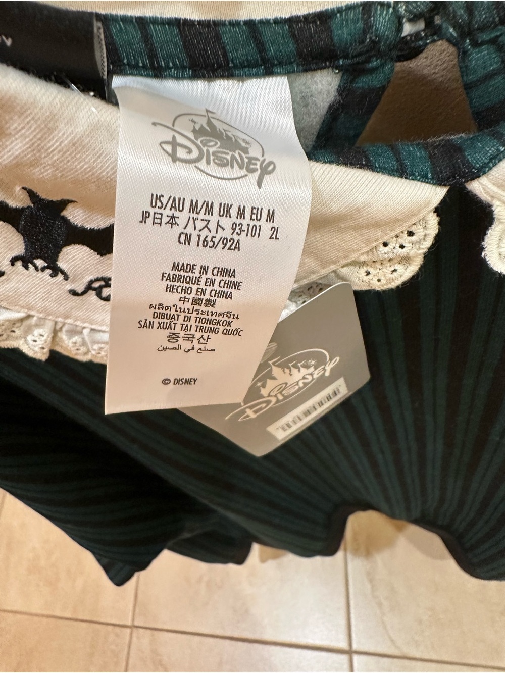 Disney Her Universe Haunted Mansion Sweatshirt Women shirt NWT - Picture 7 of 7